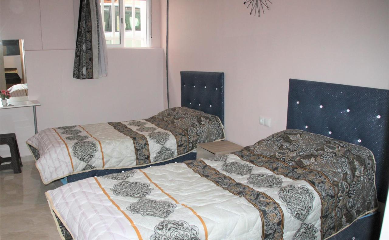 Pension La Lambra Azul Alicante Extérieur photo