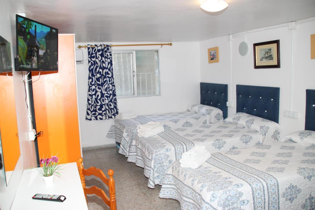 Pension La Lambra Azul Alicante Extérieur photo