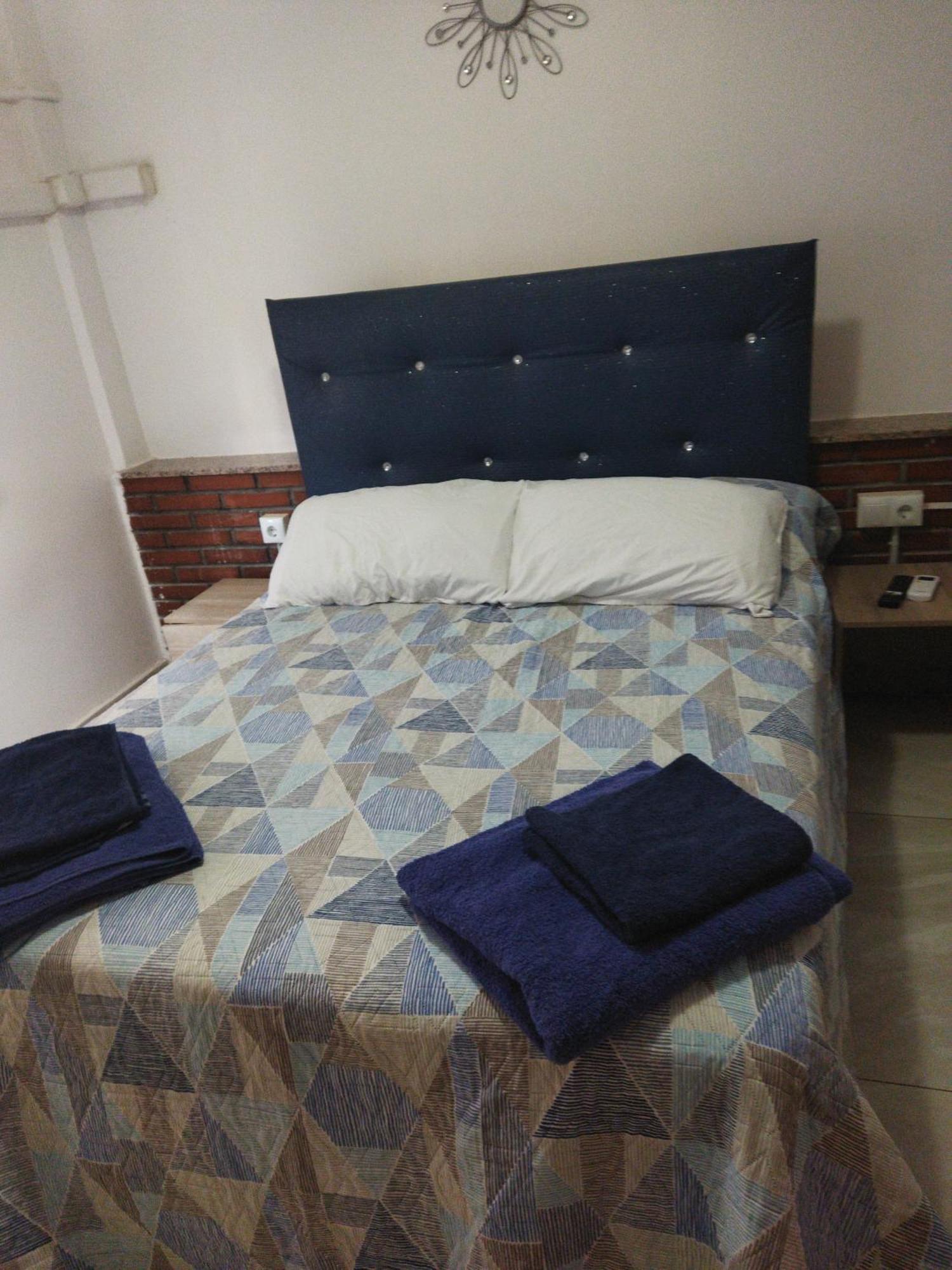 Pension La Lambra Azul Alicante Chambre photo